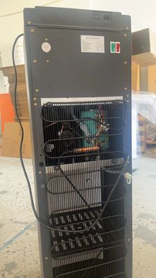 Compressore stazionario Dispensatore di acqua calda e fredda con serratura di sicurezza per 220V di tensione